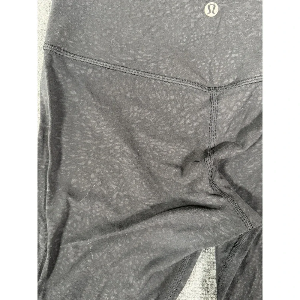 lululemon athletica leggings have